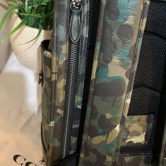 Coach League Flap Backpack In Signature Canvas With Camo Print - Picture 14 of 17